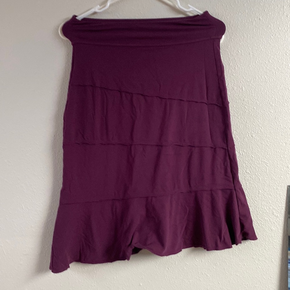 Athleta skirt, excellent condition.